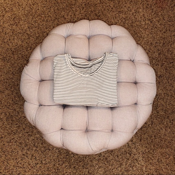 AEO | women’s striped tee with pocket - Picture 4 of 5